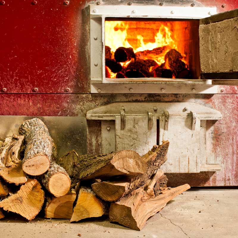 Oak Wood Roasting